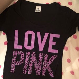 Love pink t shirt